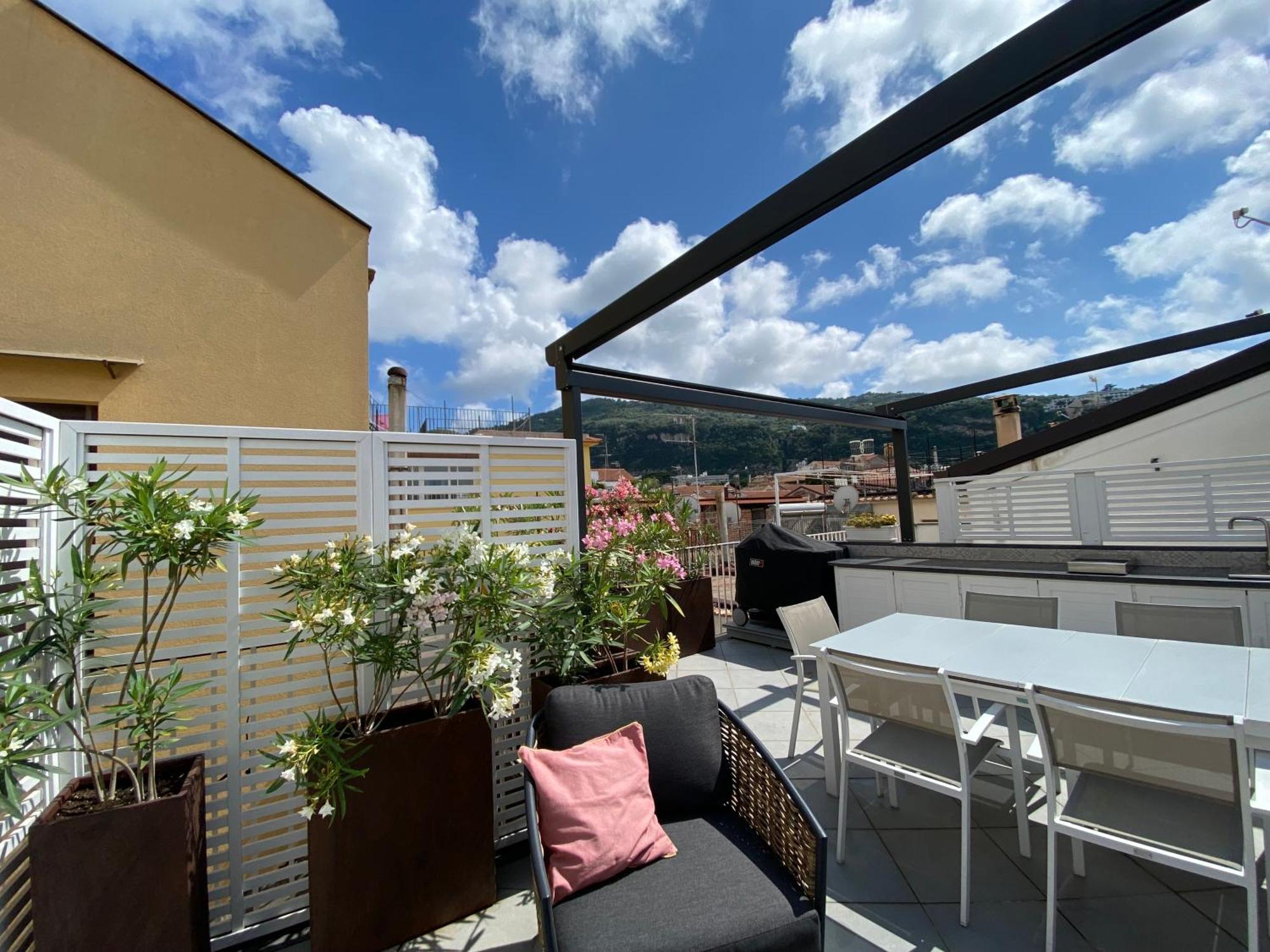 Grata Hospes Sorrento - Boutique House - Rooftop Deck - Bbq Εξωτερικό φωτογραφία